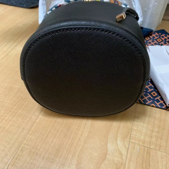 TORY BURCH EMERSON MINI BUCKET BAG - Picture 5 of 12